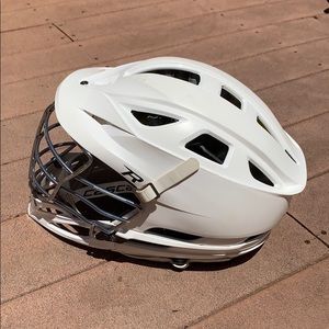 White Cascade R Lacrosse helmet(one size fits all)
